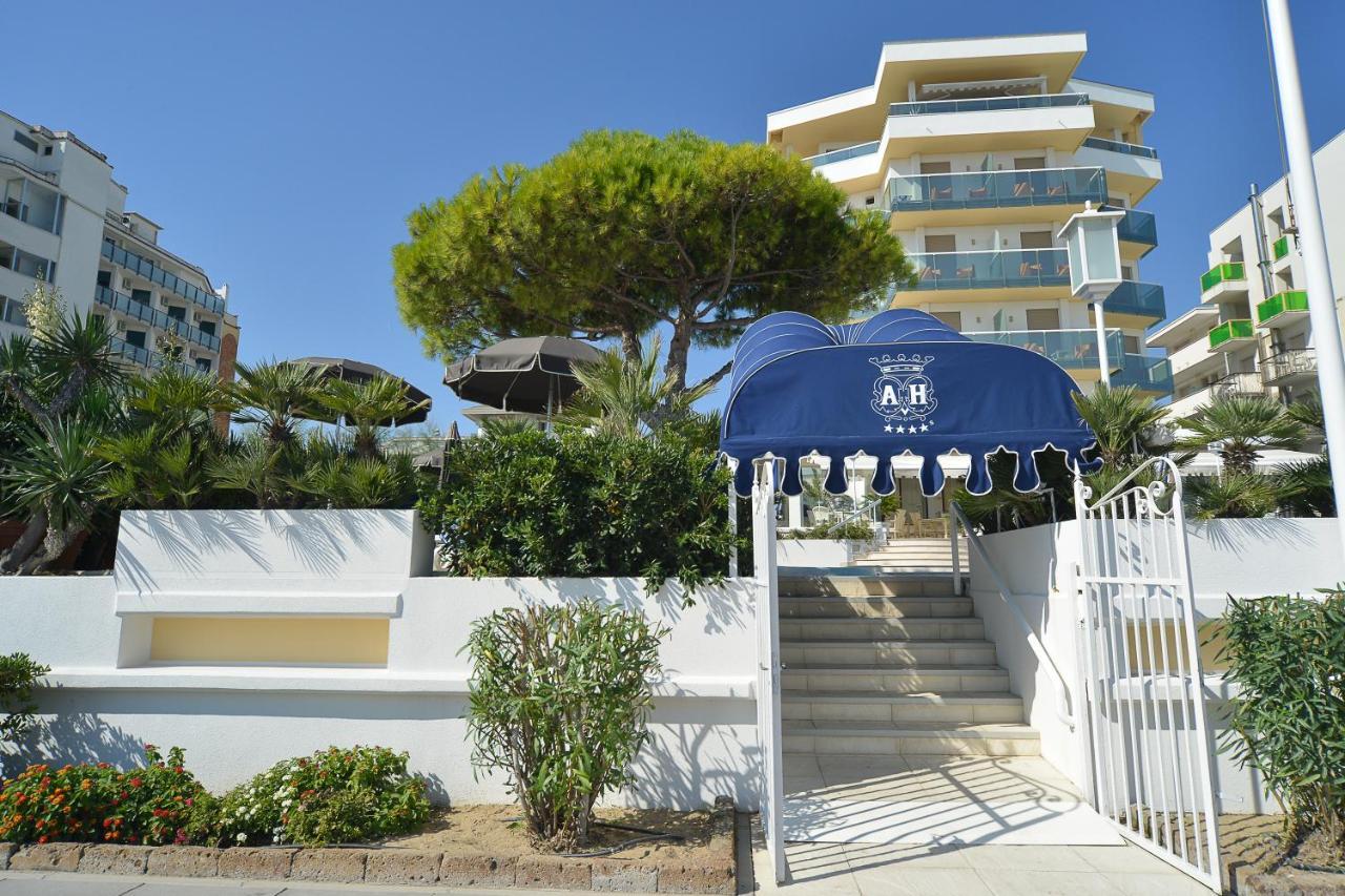 Hotel Anthony Lido di Jesolo Buitenkant foto